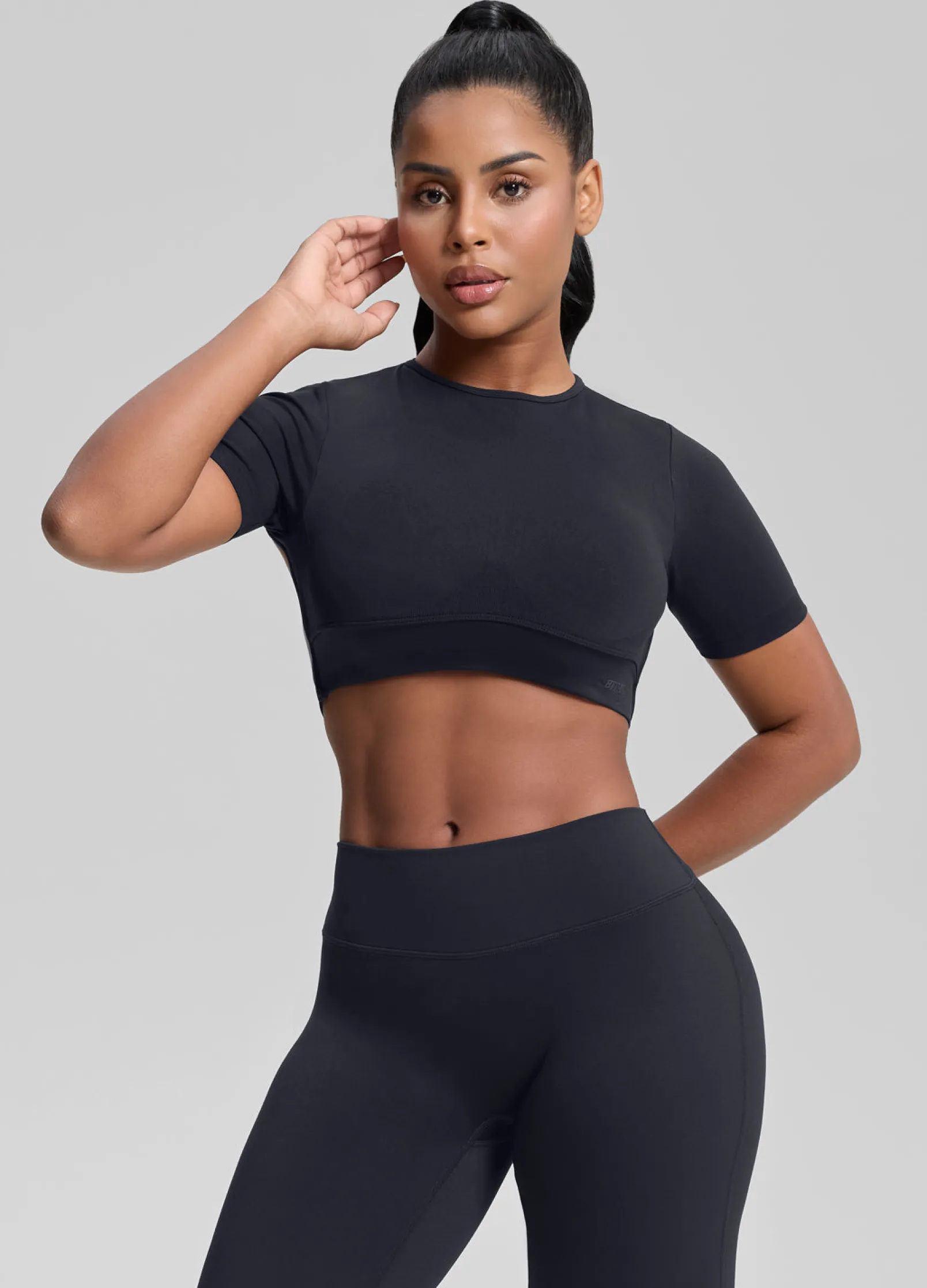 SculptMe Crew Neckline Backless Removable Bra Cups Seamless Crop Top
