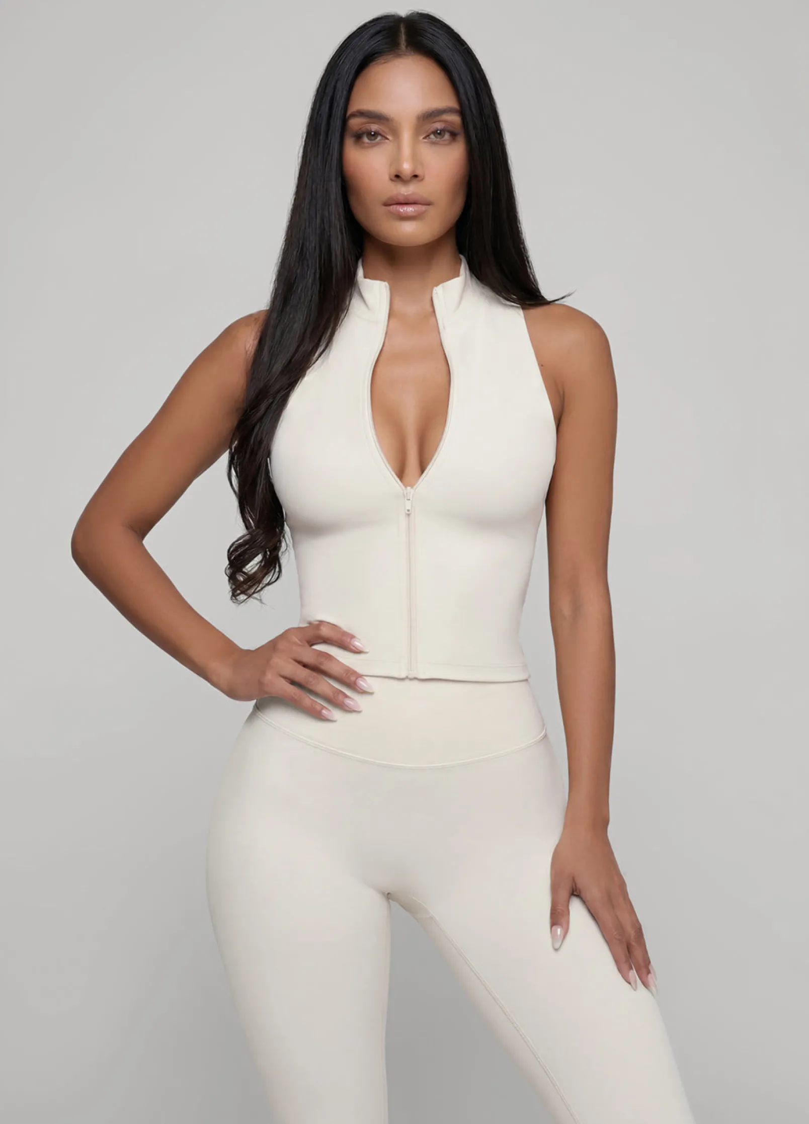 Sculpt Zip Crop Weste