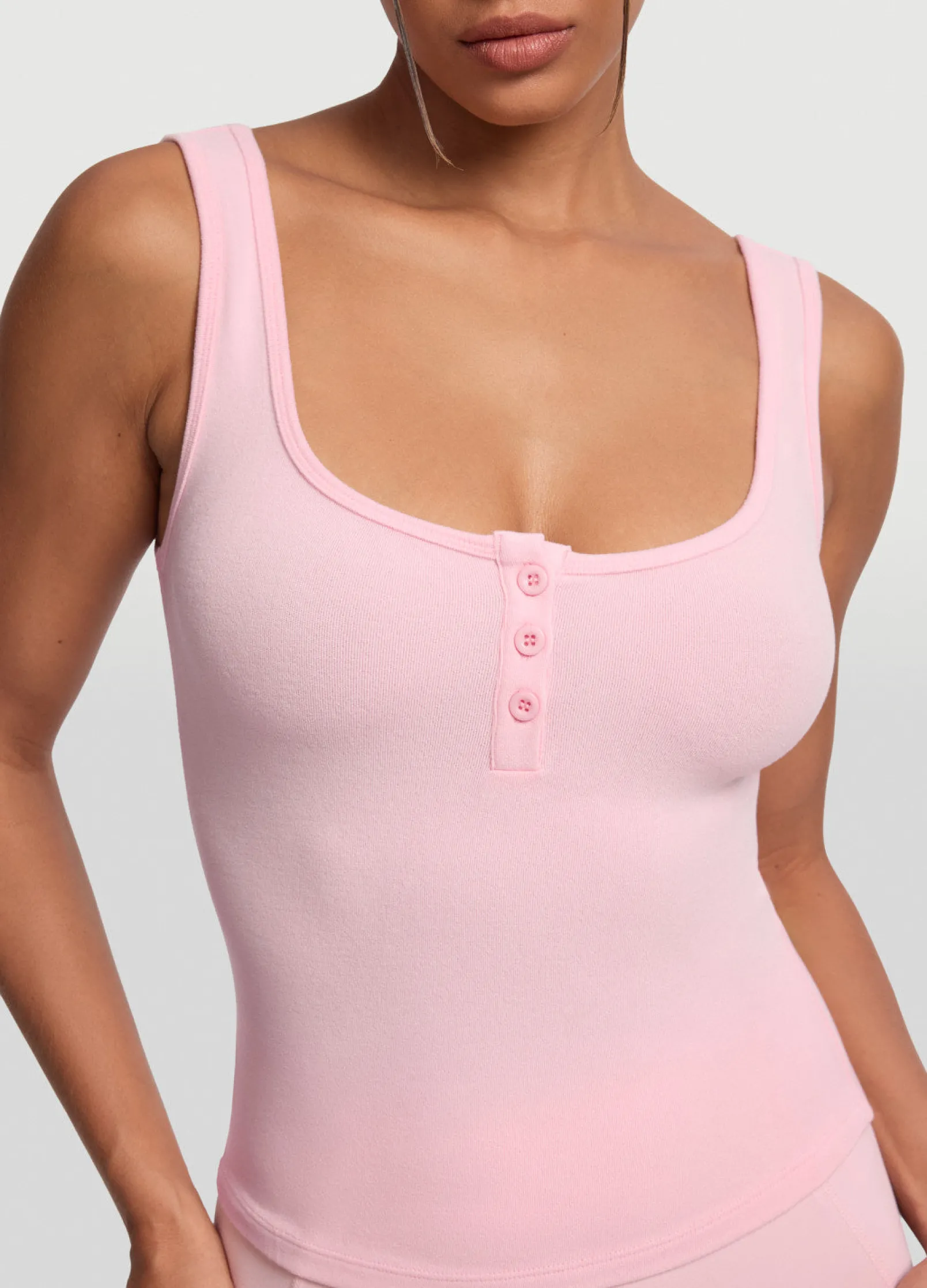 Tanktop mit Knopfleiste
