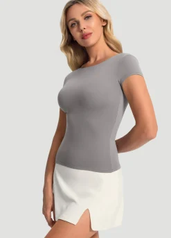 T-Shirt mit offenem Rücken