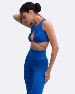 Vorne gebundenes sexy Stütz-Top