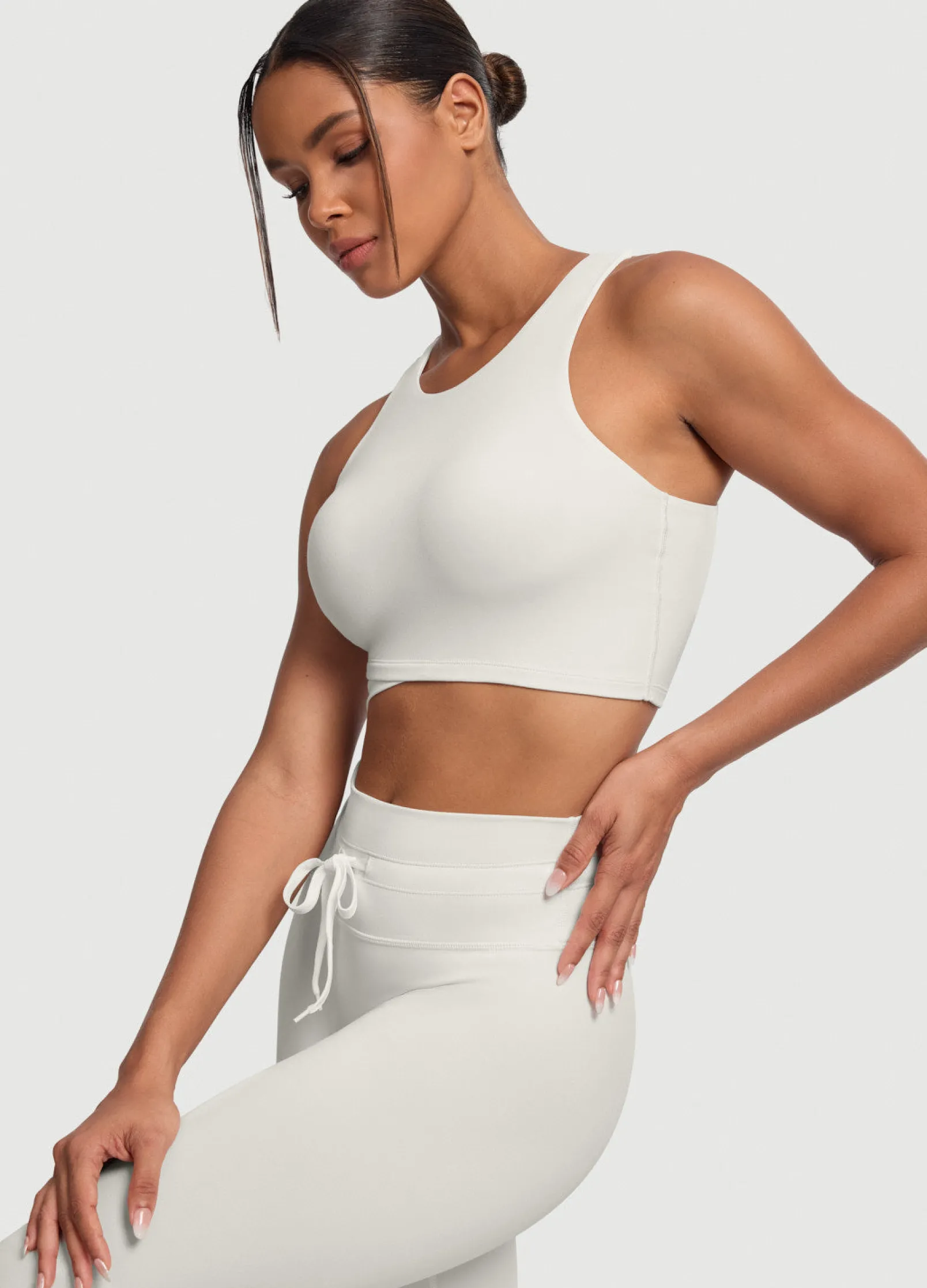 Zweifarbiges Crop-Top